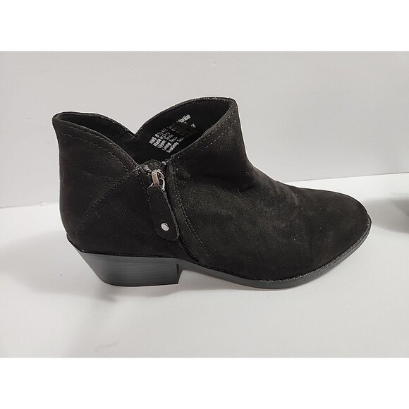 SO Black Faux Suede Ankle Boots SZ 8.5 Kohl's Memory Foam - Picture 2 of 10